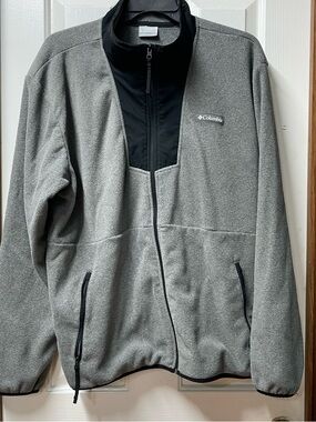 Columbia Gray Full-Zip Fleece Jacket with Black Trim XXL